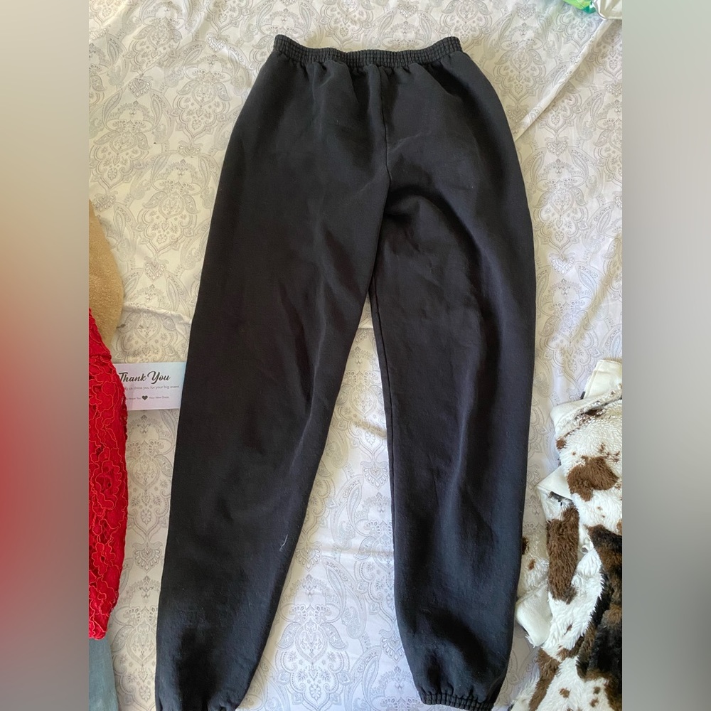 ✨Walmart plain black sweats ✨